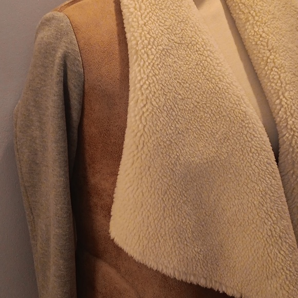 Billabong far and away faux shearling open jacket NWOT - Picture 4 of 8